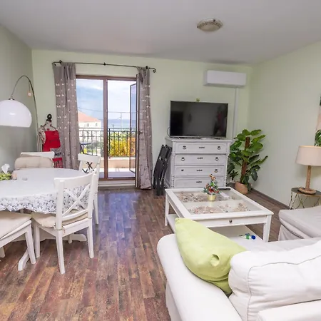Allegra 2 Slaapkamers Op 50m De Zee 아파트 카바르나